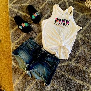 VS PINK floral tank with cut out back 😊💕